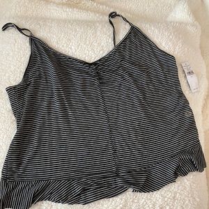 American eagle black and white tank top